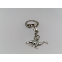 Ezüst kulcskarikára fűzött kulcstartó ezüstszínű dínós medállal.