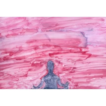 Egy magányos, ülő alak látható hátulról, rózsaszín, rétegzett háttér előtt. A lágy, vízfestékszerű sávok nyugodt, meditatív hangulatot teremtenek, mintha az alak egy belső térben vagy érzelmi állapotban merülne el.