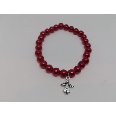 Piros, 8 mm-es, gömbalakú gyöngyökből készült karkötő, középen ezüstszínű angyal medállal.